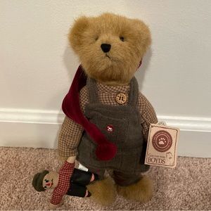 Boyds Bear Collection Gregory B. Elfbeary with tags.  Best Dressed Collection